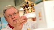 It's Raining Cakes For Queens Diamond Jubilee Celebrations